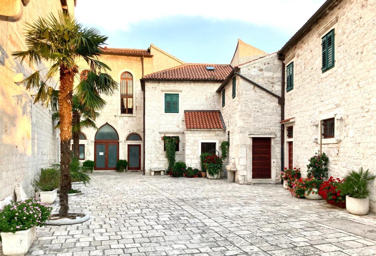 Loft 25 Leilighet Vodice Eksteriør bilde